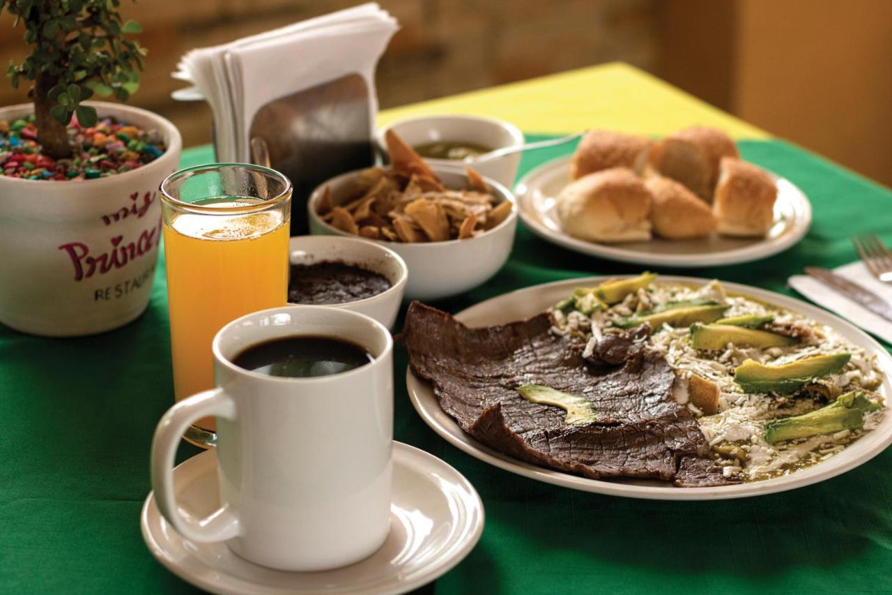 Hotel San Carlos Yautepec Kültér fotó